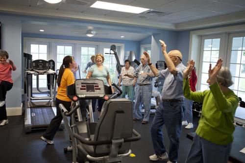seniors-participating-in-fitness-class